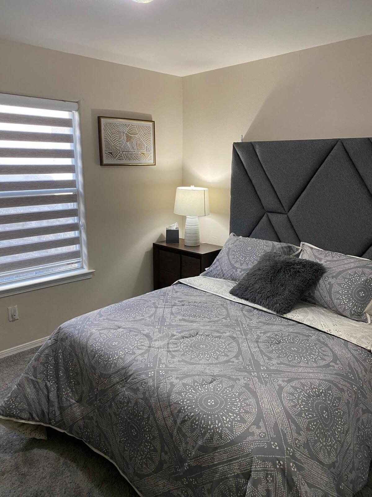 Beautiful 3 Bedrooms In North East, Tx *